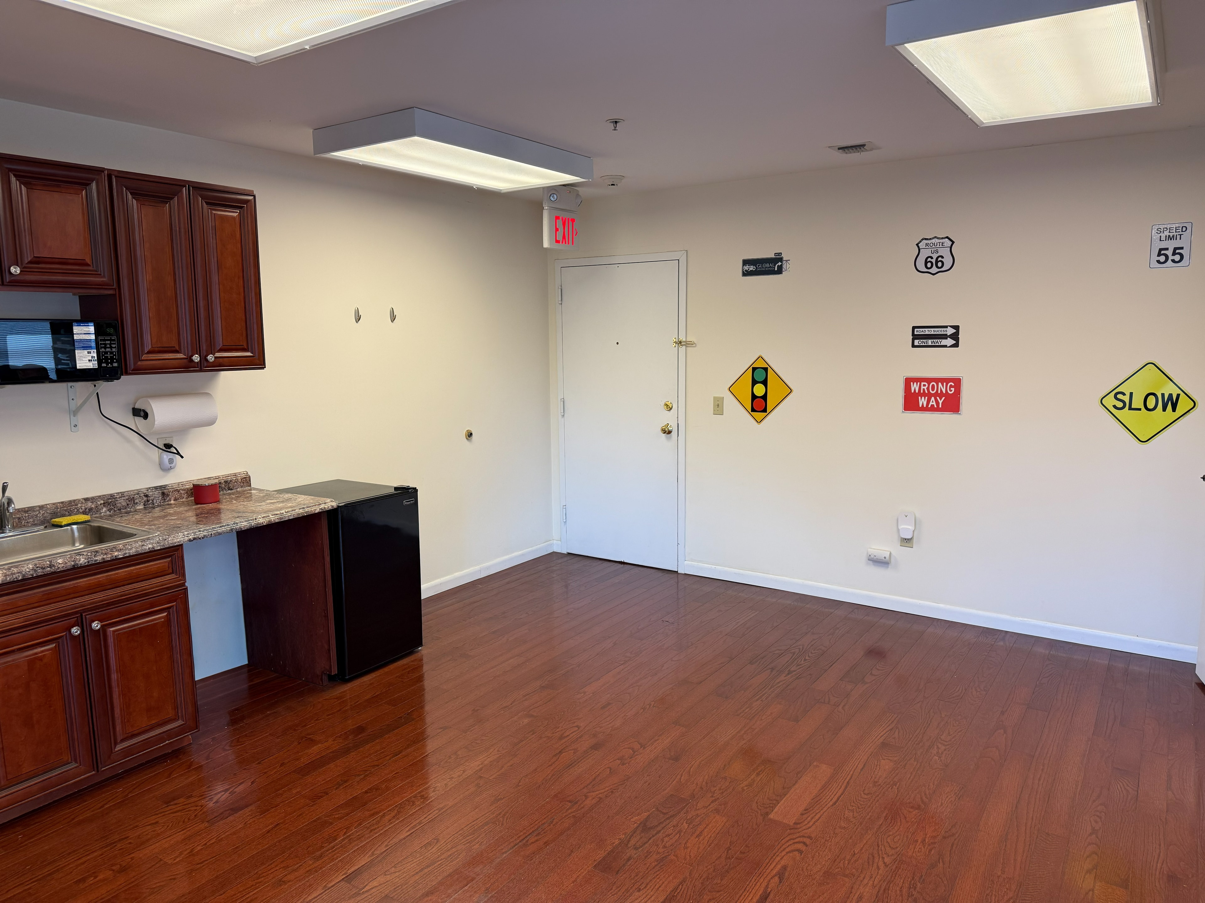 Global Driving School office interior